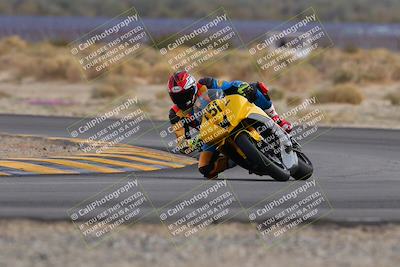 media/Dec-17-2022-SoCal Trackdays (Sat) [[224abd9271]]/Turn 16 (210pm)/